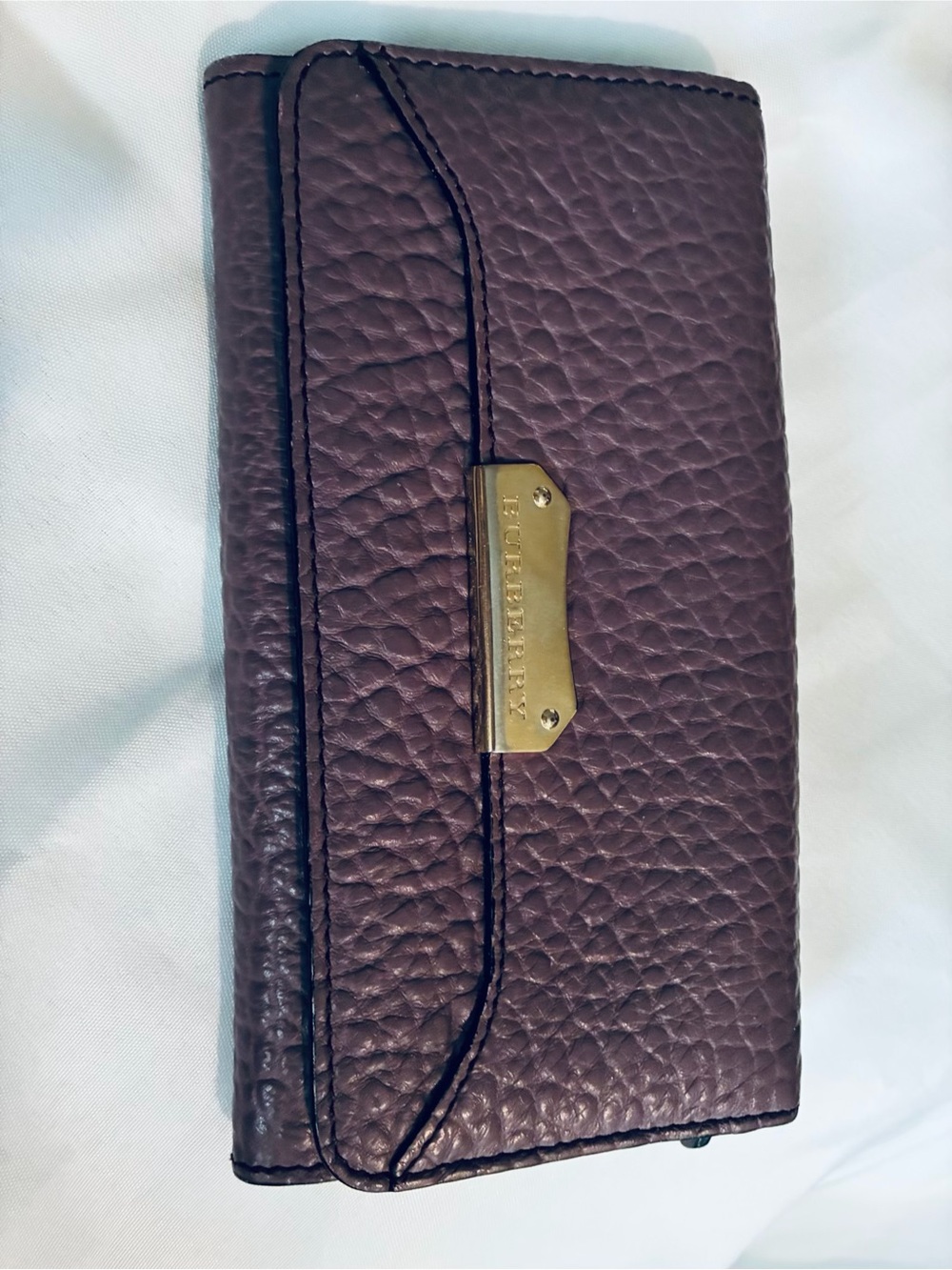Burberry Plum Pebbled Leather Card Holder with Gold Plate